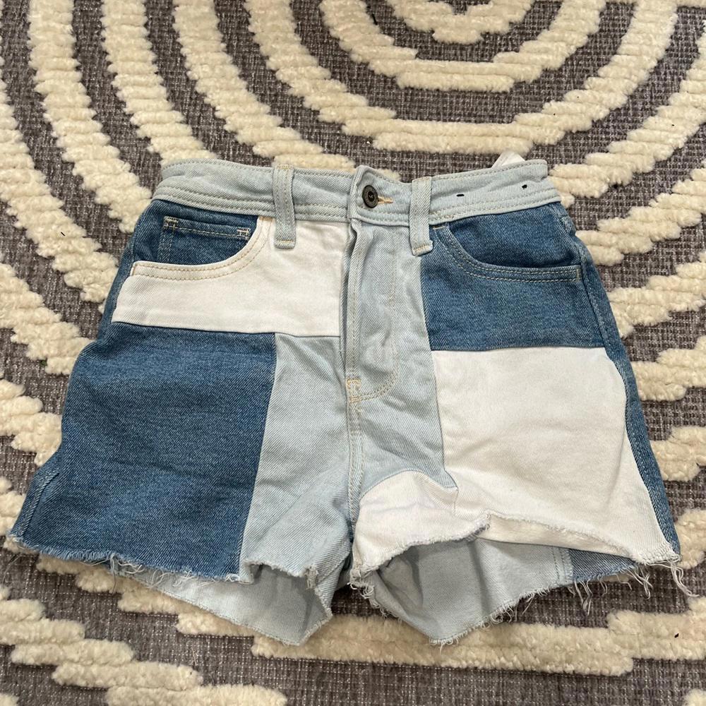 Hollister Ultra high rise mom shortโ 3โ